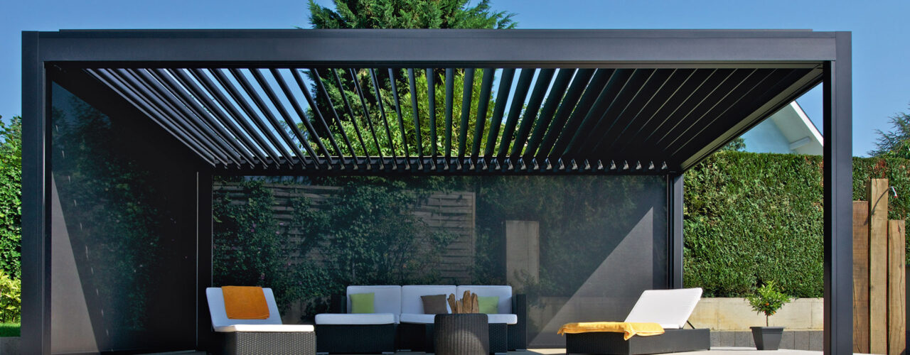 louvred pergola
