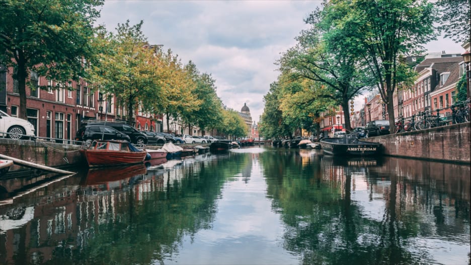 Amsterdam Evening Boat Tours: A Magical Way To See The City