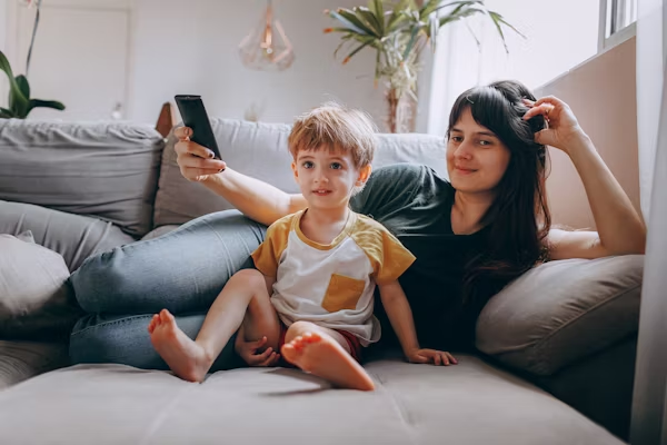 The Evolution of Mobile Technology: How Smartphones and Smart Plans Are Reshaping Our Digital Lives
