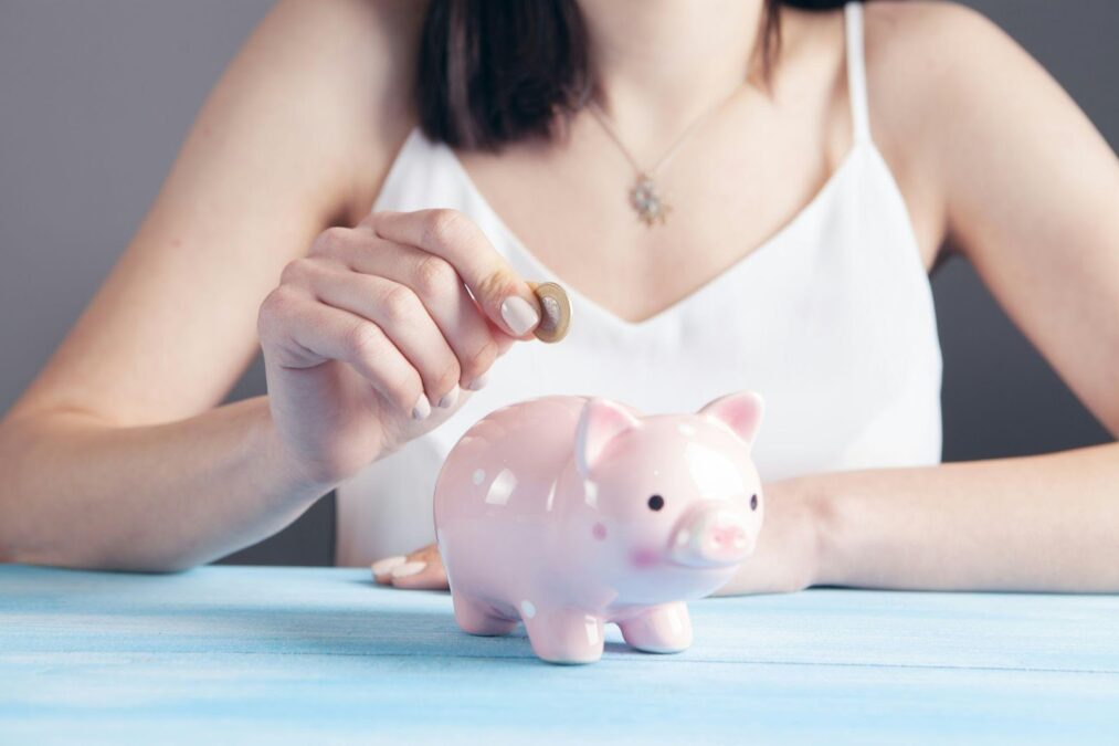 A Beginner's Guide to Responsible Credit Use and Personal Finance Planning