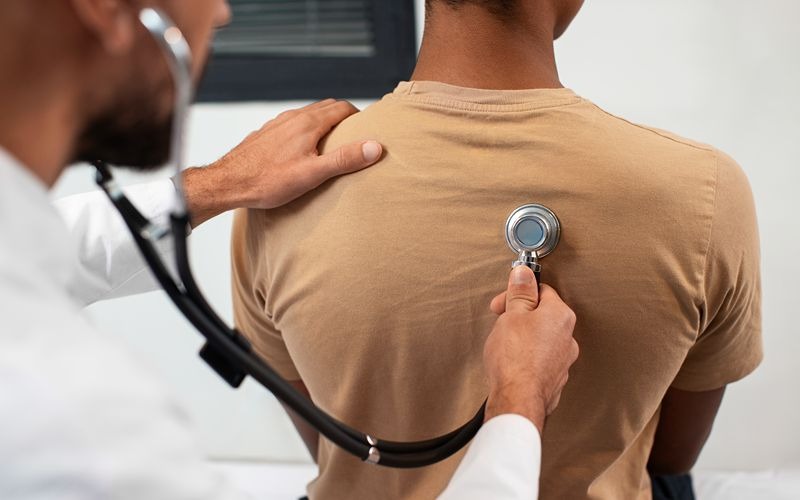 How ENT Specialists Rule Out Thyroid Issues During Head and Neck Exams