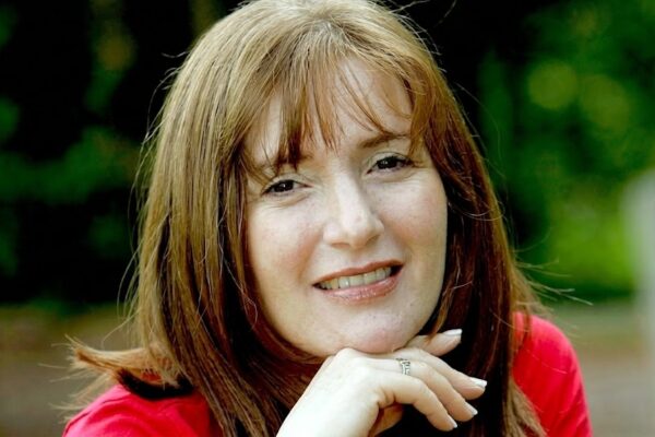 Angela Epstein professional journalist and broadcaster profile